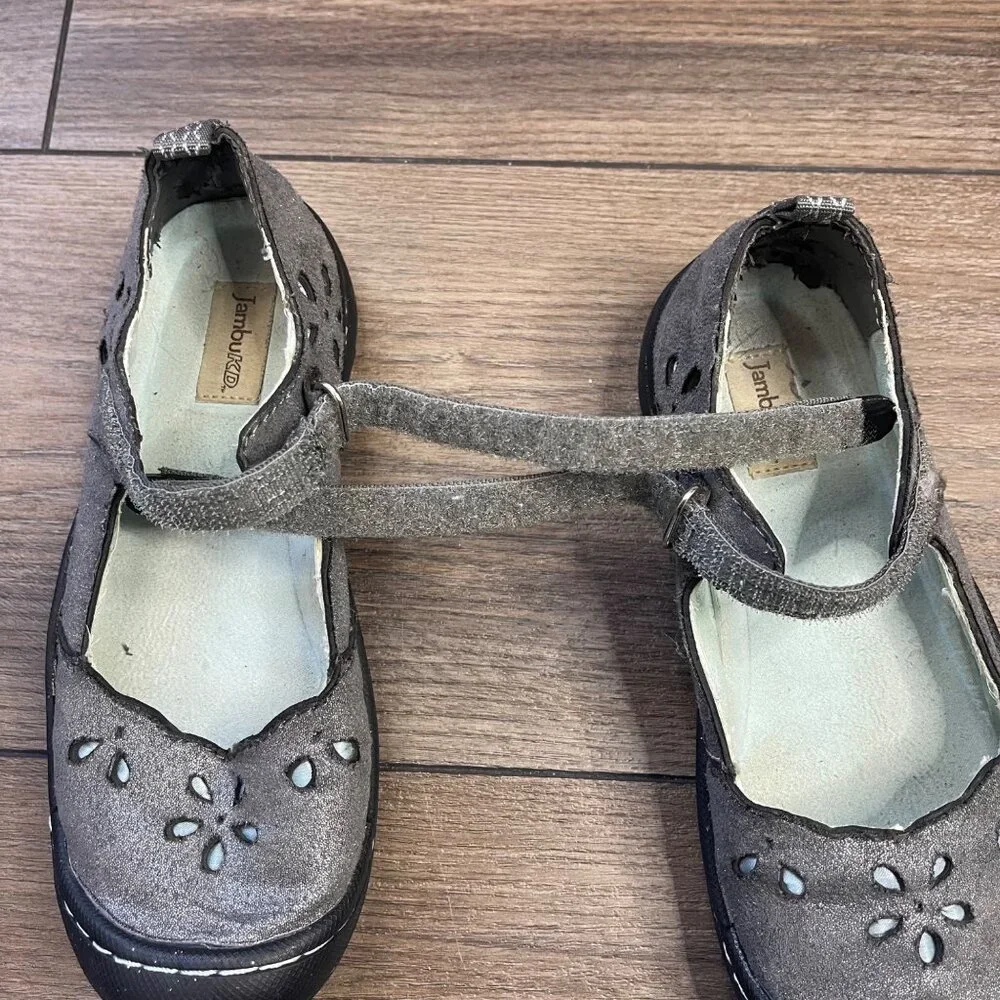 Jambu Greenwich Mary Jane Shoes Girls‎ Size 1M Gray Vegan Leather Cut Out Floral